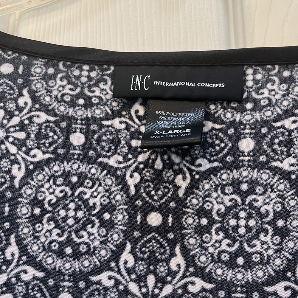 Tunic top - Picture 2 of 3